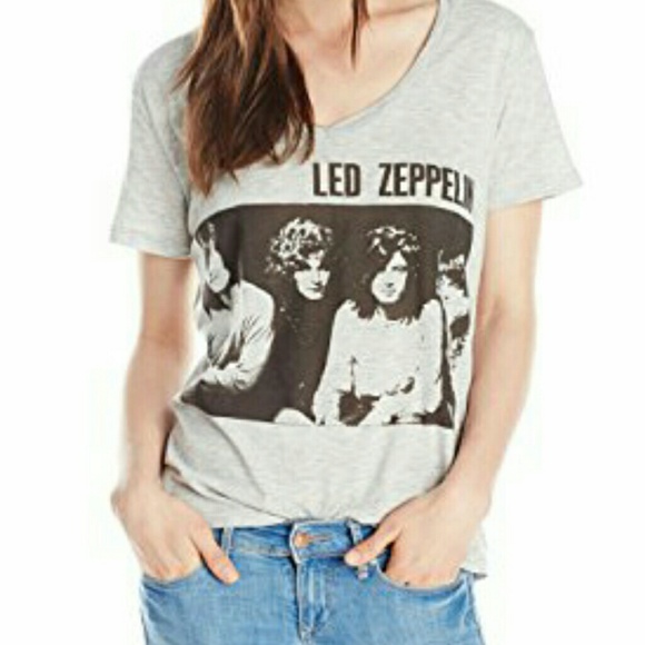 Led Zeppelin Tops - Led Zeppelin V neck tee band music festival SZ M